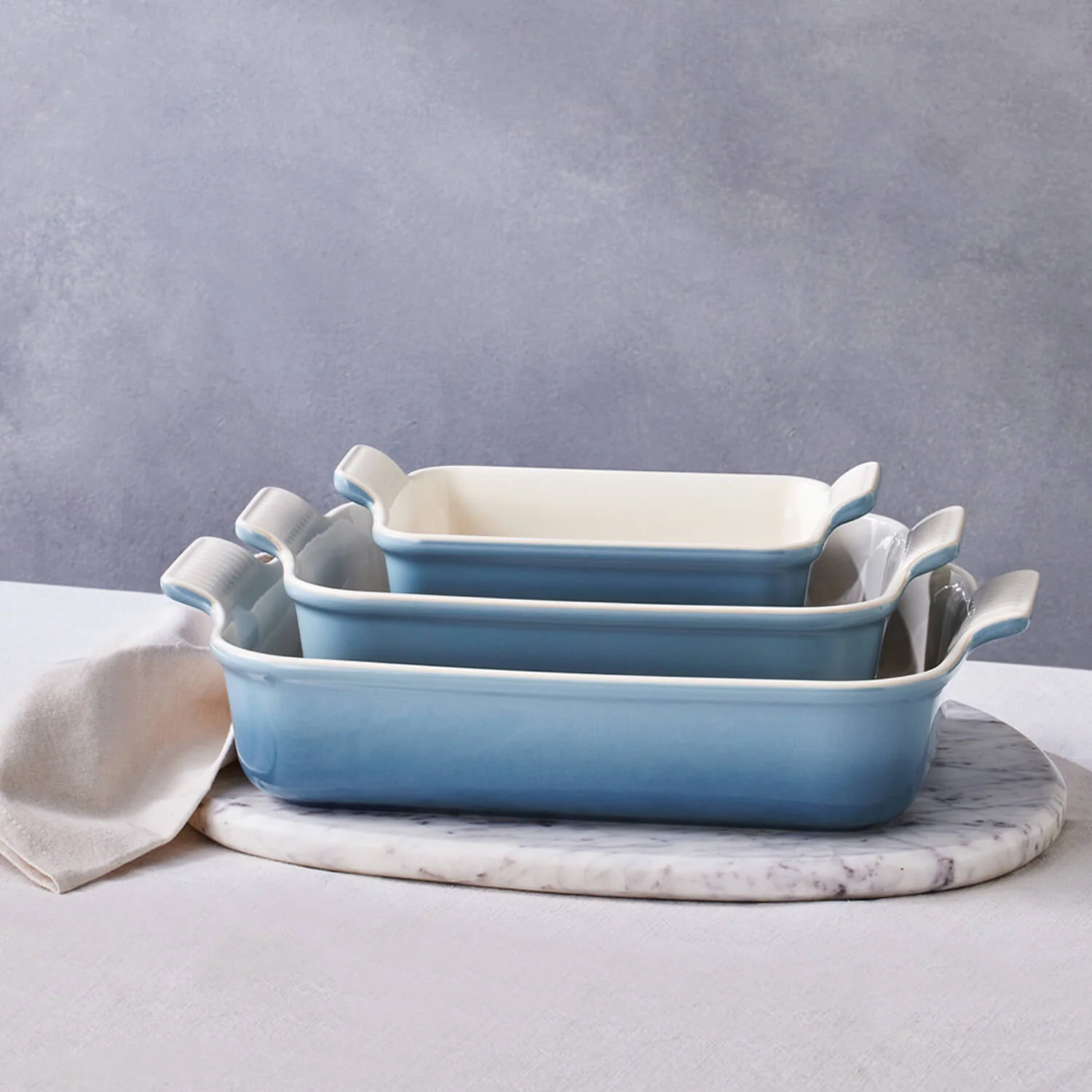 Le Creuset Stoneware Heritage 19cm Rectangular Deep Dish - Chambray - Image 5
