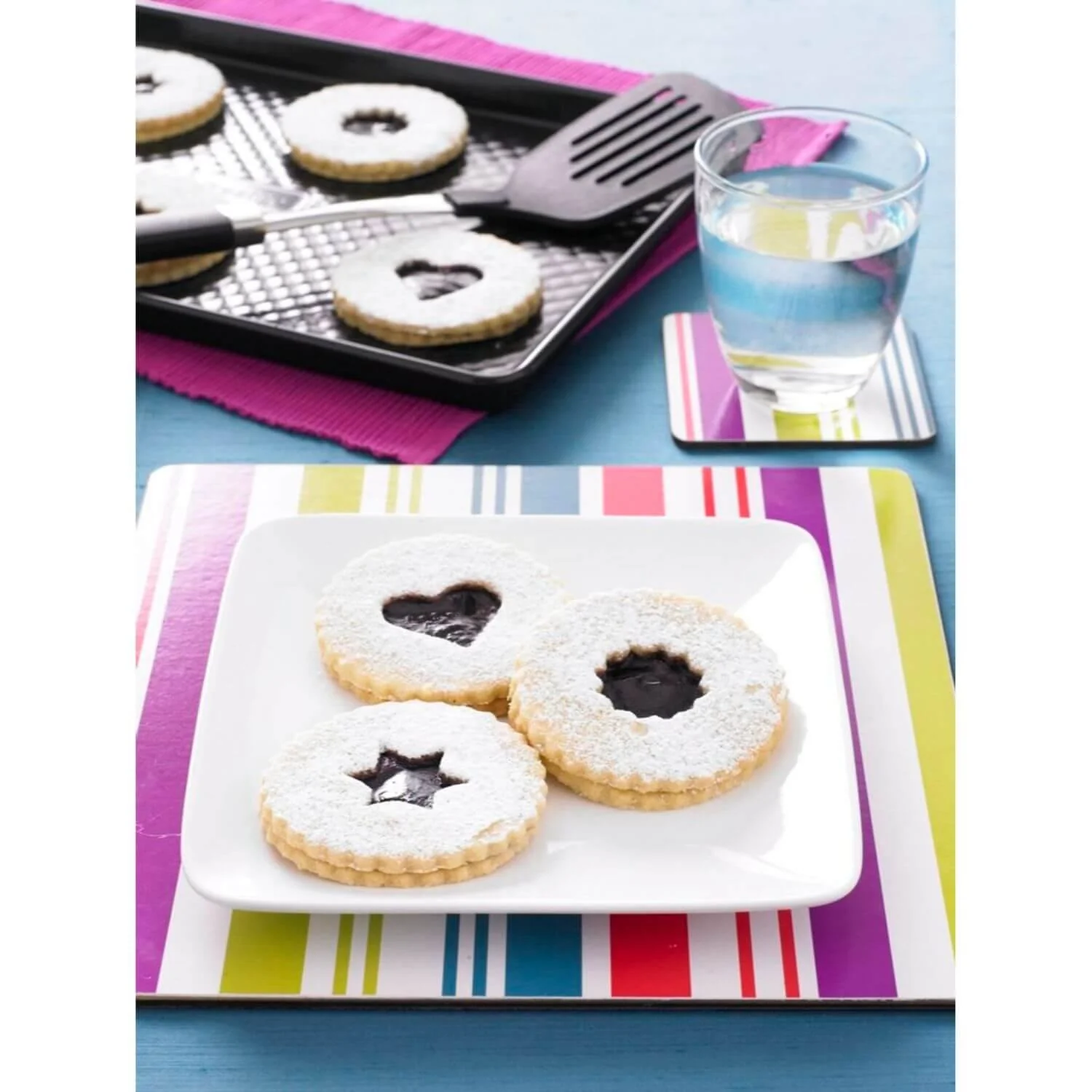 Prestige Inspire Muffin Tin - 12 Cup - Image 5