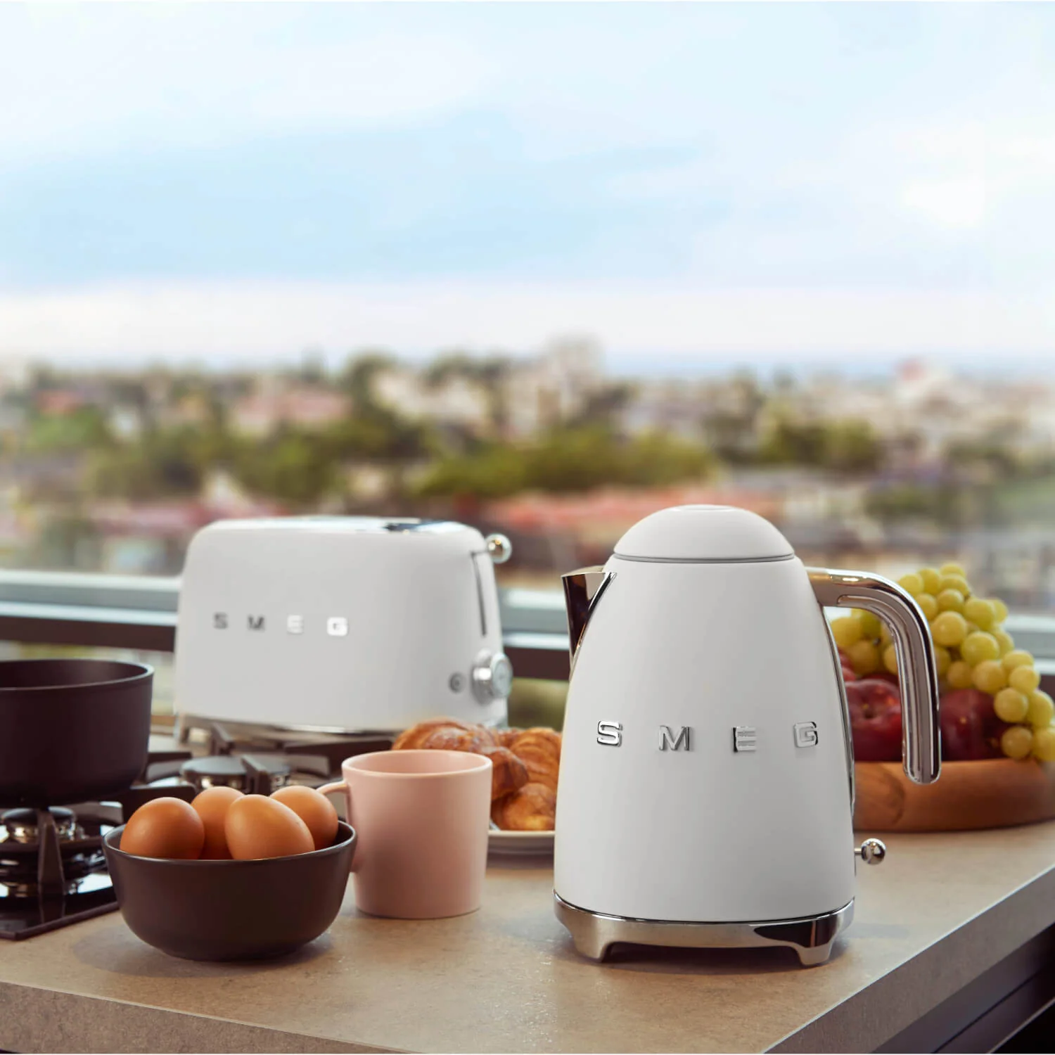 Smeg 50's Style Retro KLF03 Jug Kettle - Matte White - Image 9